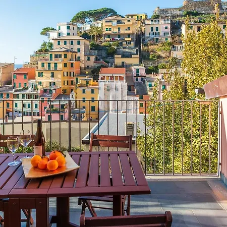 Casa Del Borgo By Arbaspaa Riomaggiore Exterior photo