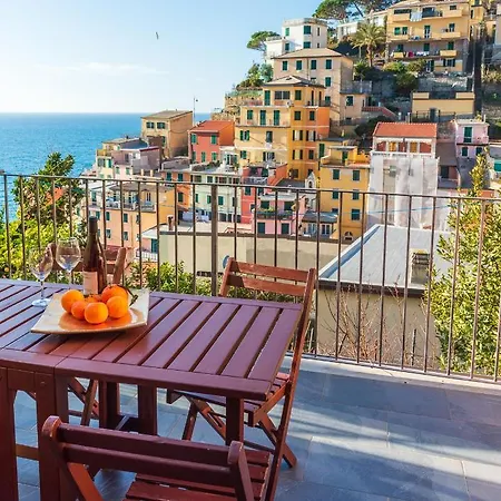 Casa Del Borgo By Arbaspaa Riomaggiore Exterior photo