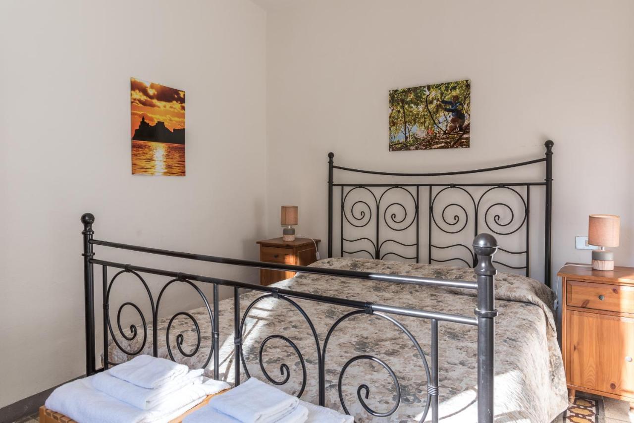 Casa Del Borgo By Arbaspaa Apartment